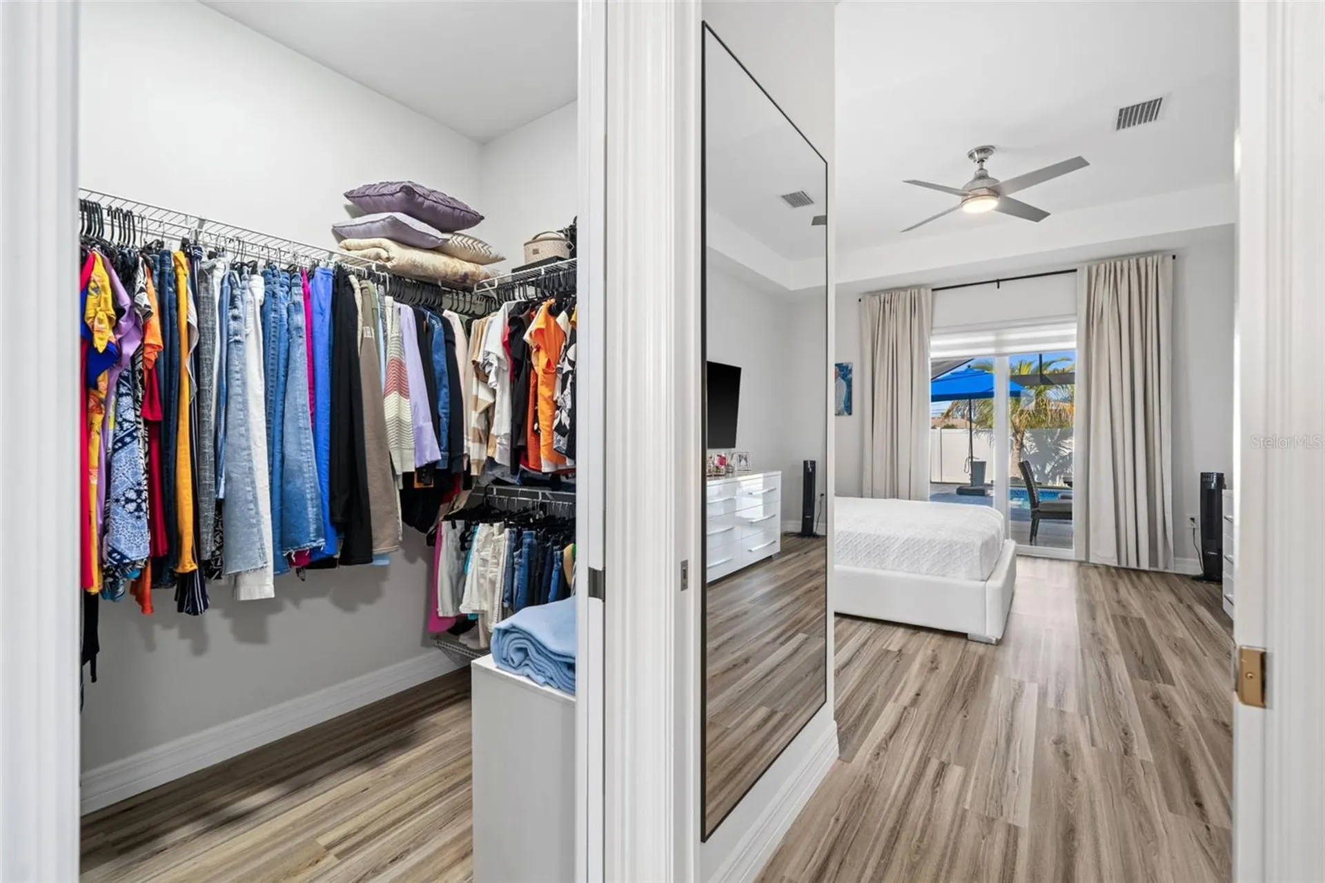 1017 NW 15th Terrace Cape Coral FL 33993