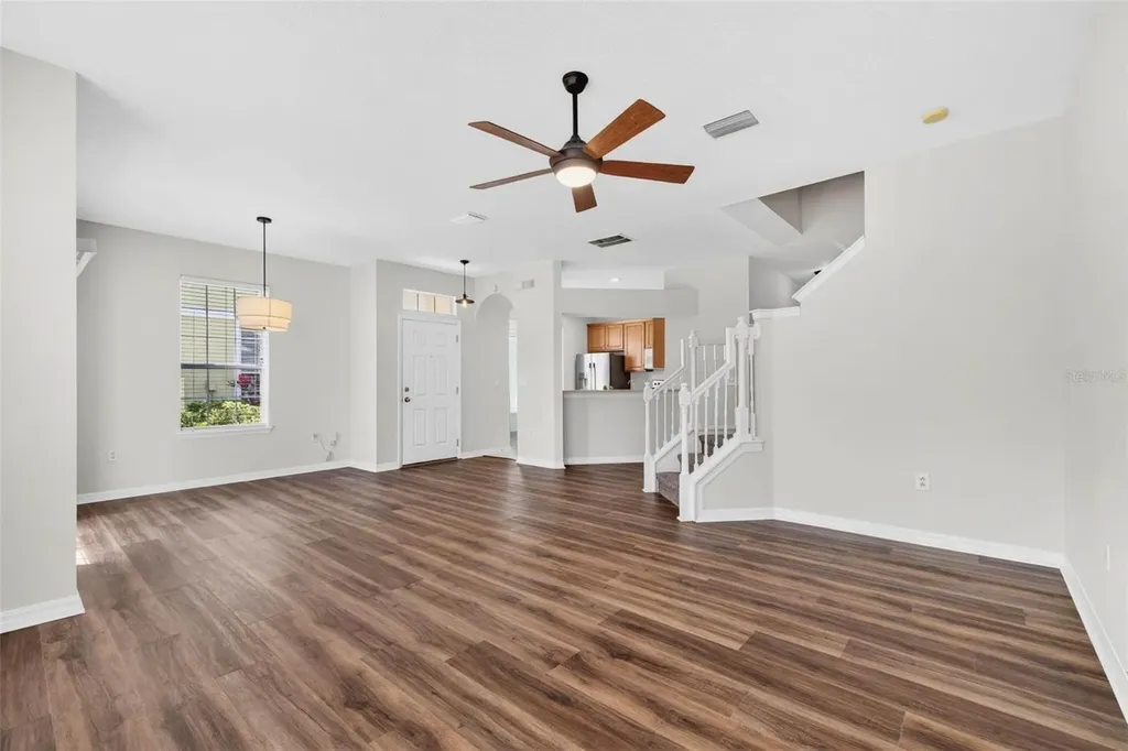 5185 6th Way N St Petersburg FL 33703