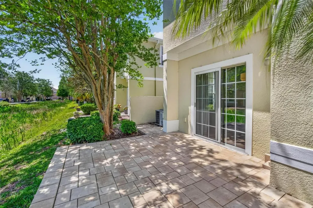 5185 6th Way N St Petersburg FL 33703