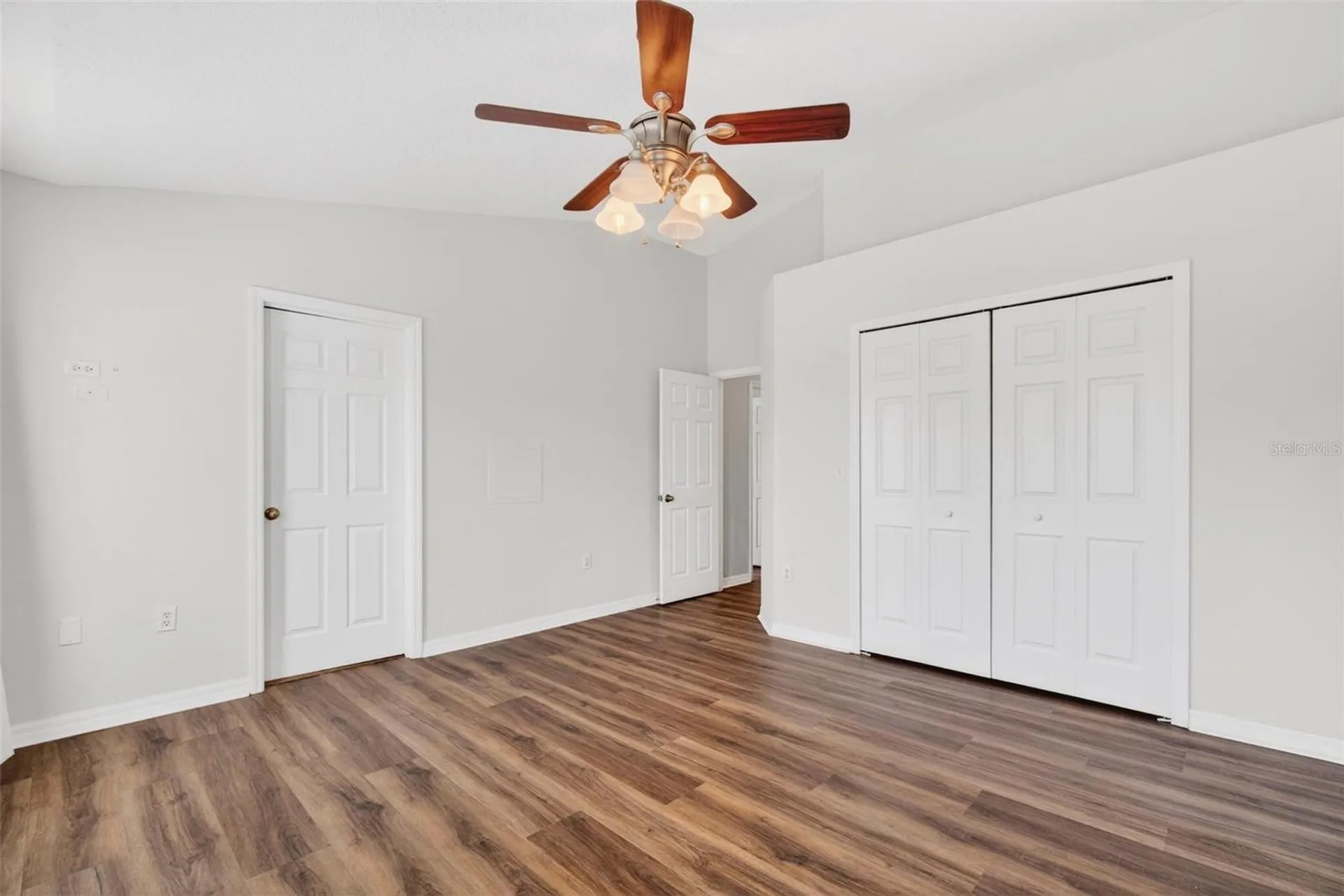 5185 6th Way N St Petersburg FL 33703
