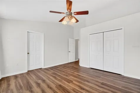 5185 6th Way N St Petersburg FL 33703