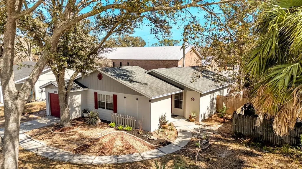 908 Whisper Lake Drive Winter Haven FL 33880