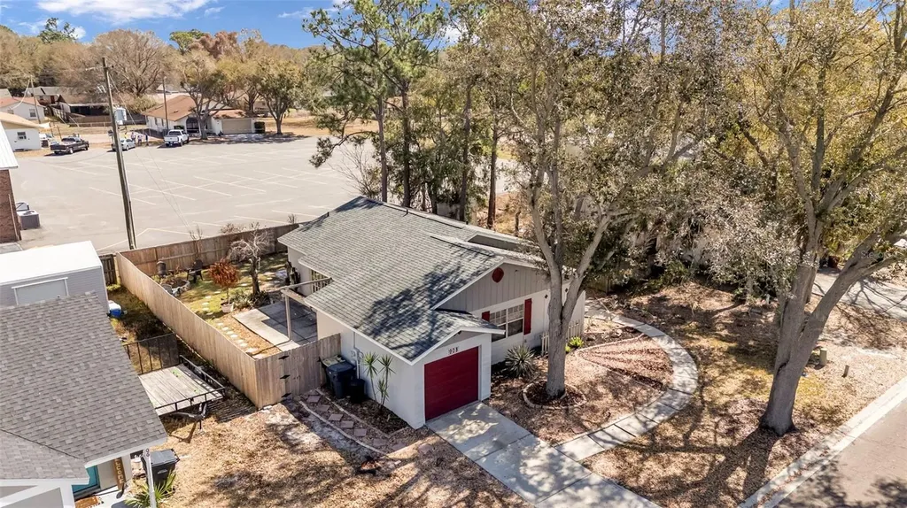 908 Whisper Lake Drive Winter Haven FL 33880
