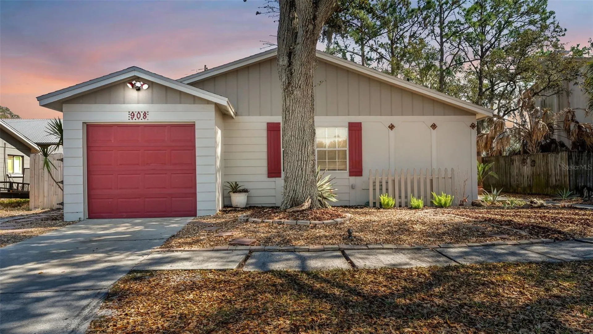 908 Whisper Lake Drive Winter Haven FL 33880