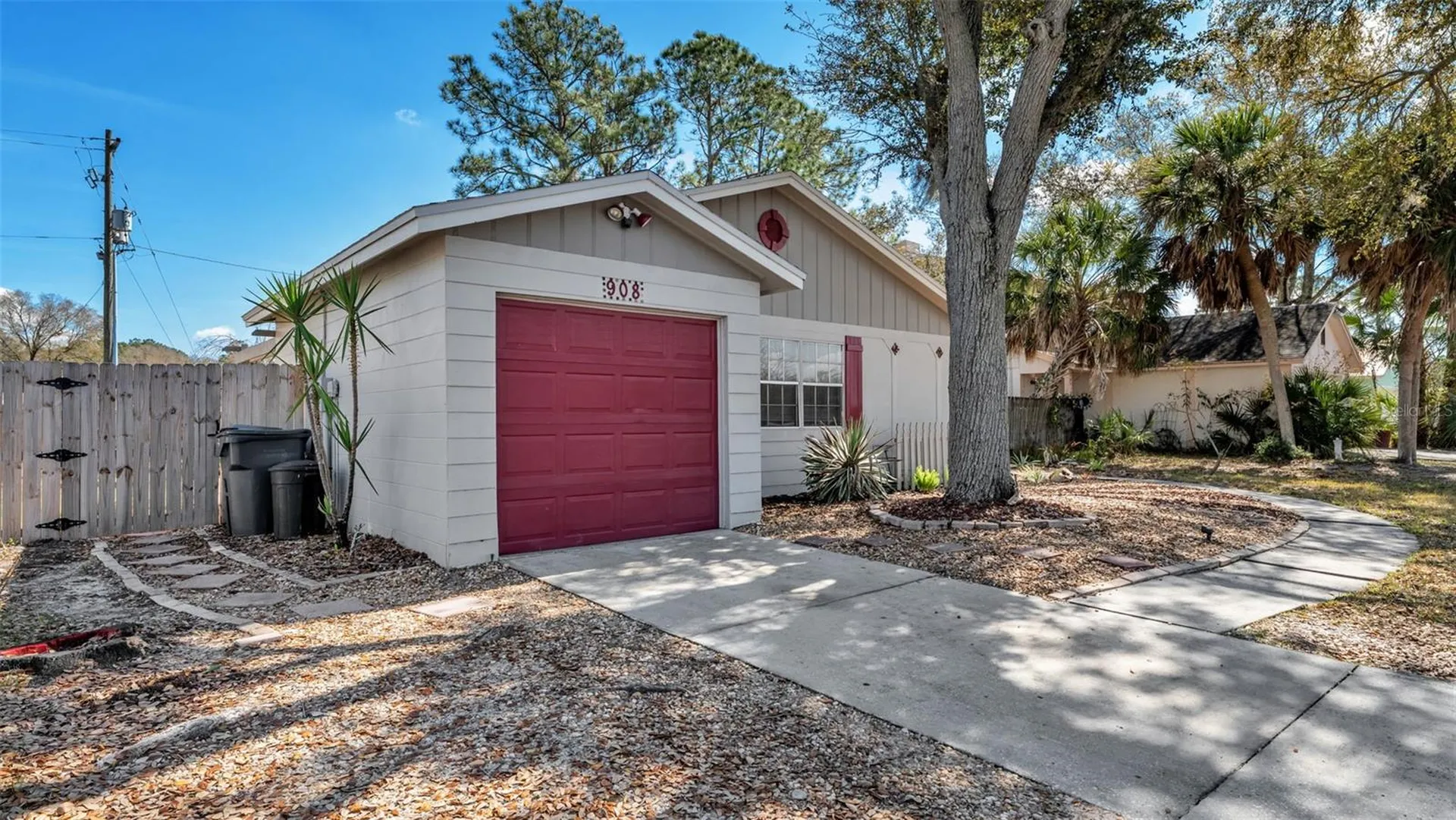 908 Whisper Lake Drive Winter Haven FL 33880