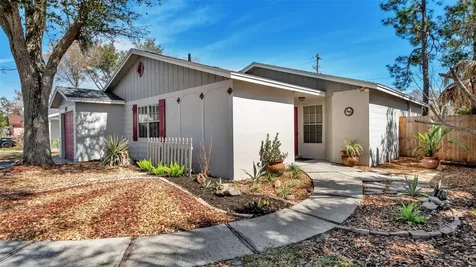 908 Whisper Lake Drive Winter Haven FL 33880