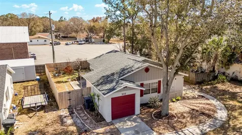 908 Whisper Lake Drive Winter Haven FL 33880