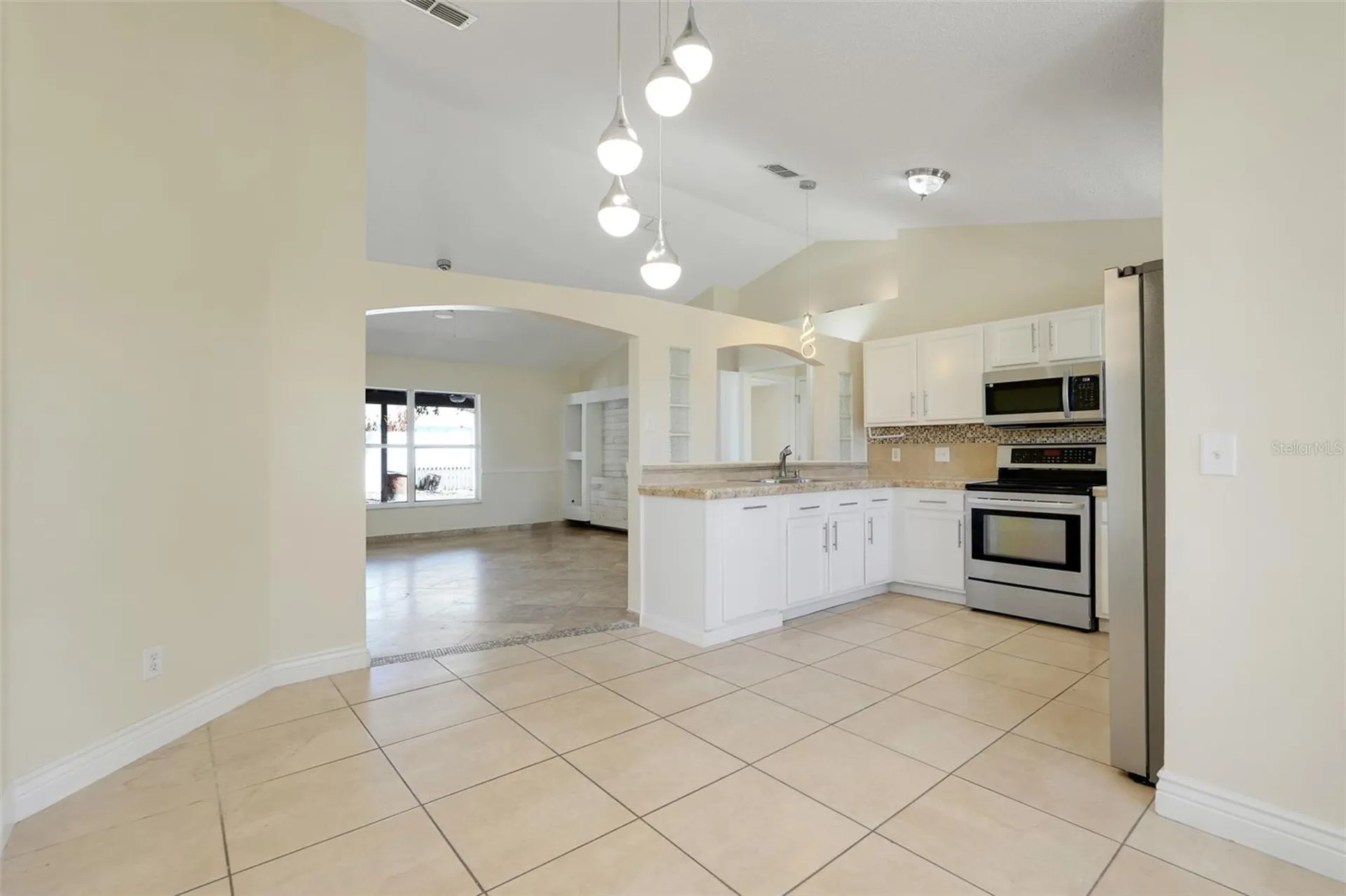 617 Parakeet Court Kissimmee FL 34759