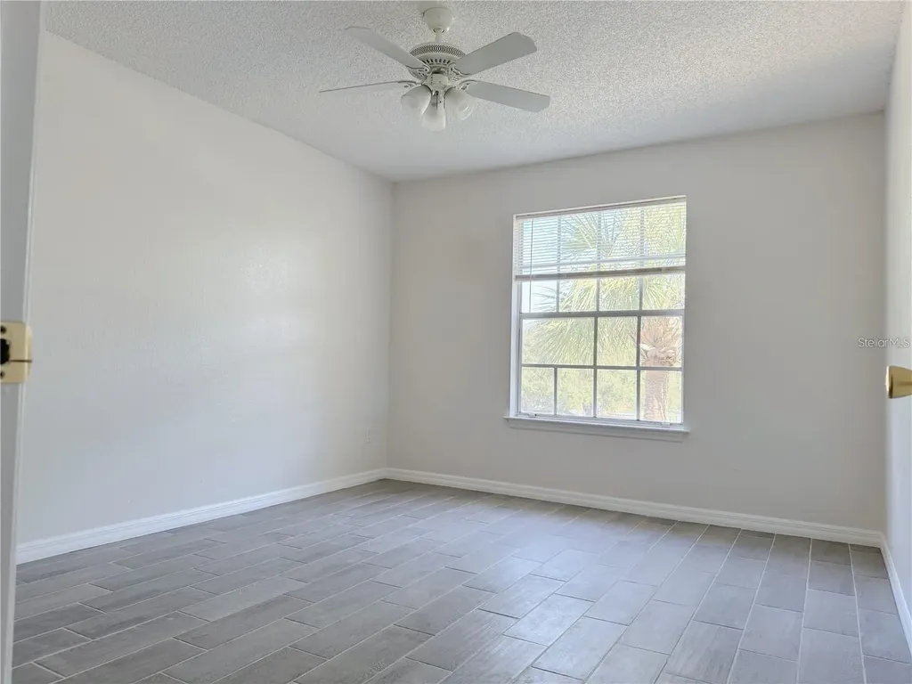 1013 S Hiawassee Road Orlando FL 32835