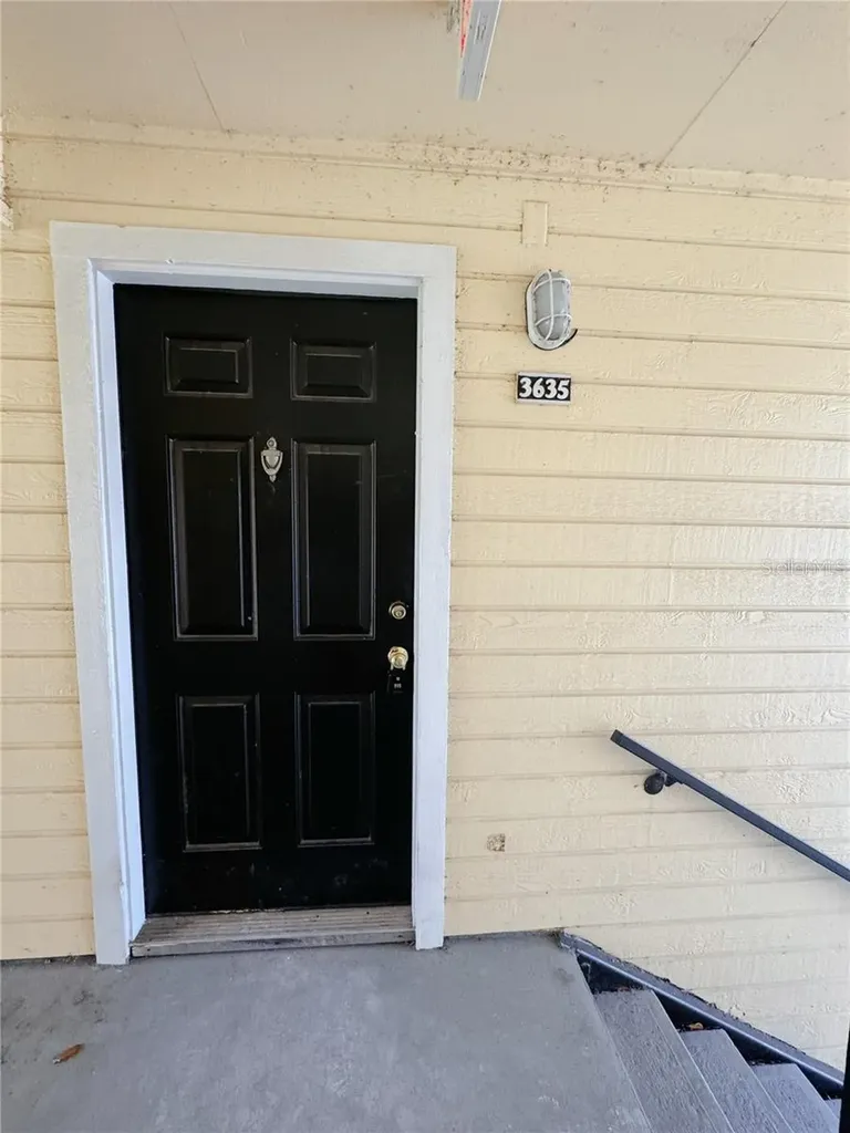 1013 S Hiawassee Road Orlando FL 32835