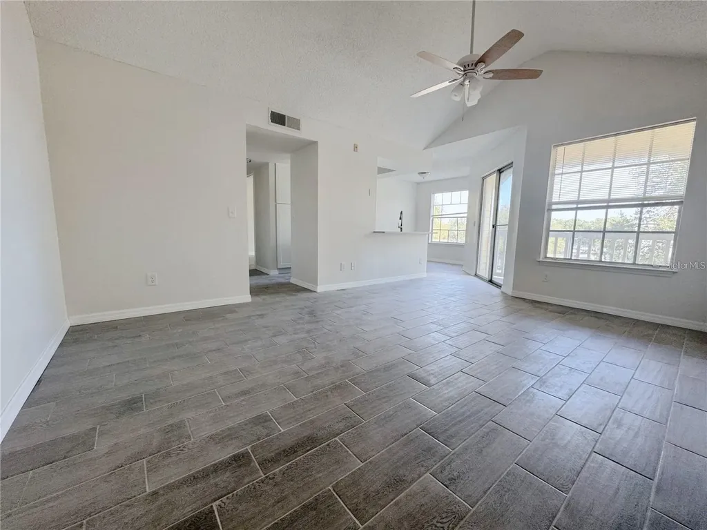 1013 S Hiawassee Road Orlando FL 32835