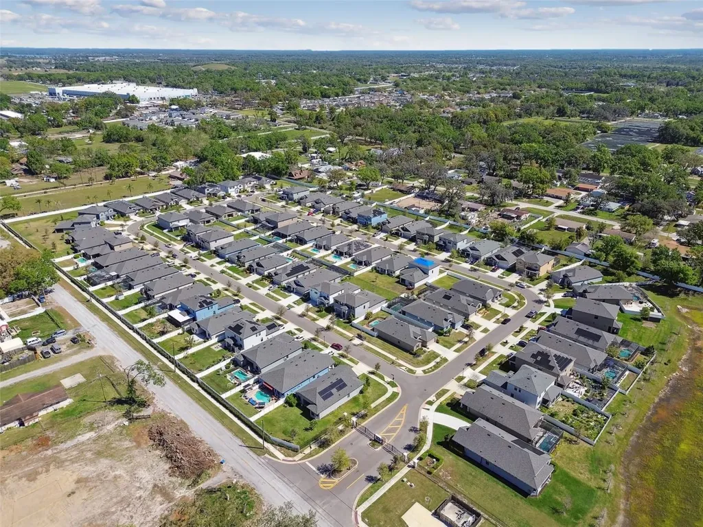 1241 Florablu Drive Seffner FL 33584