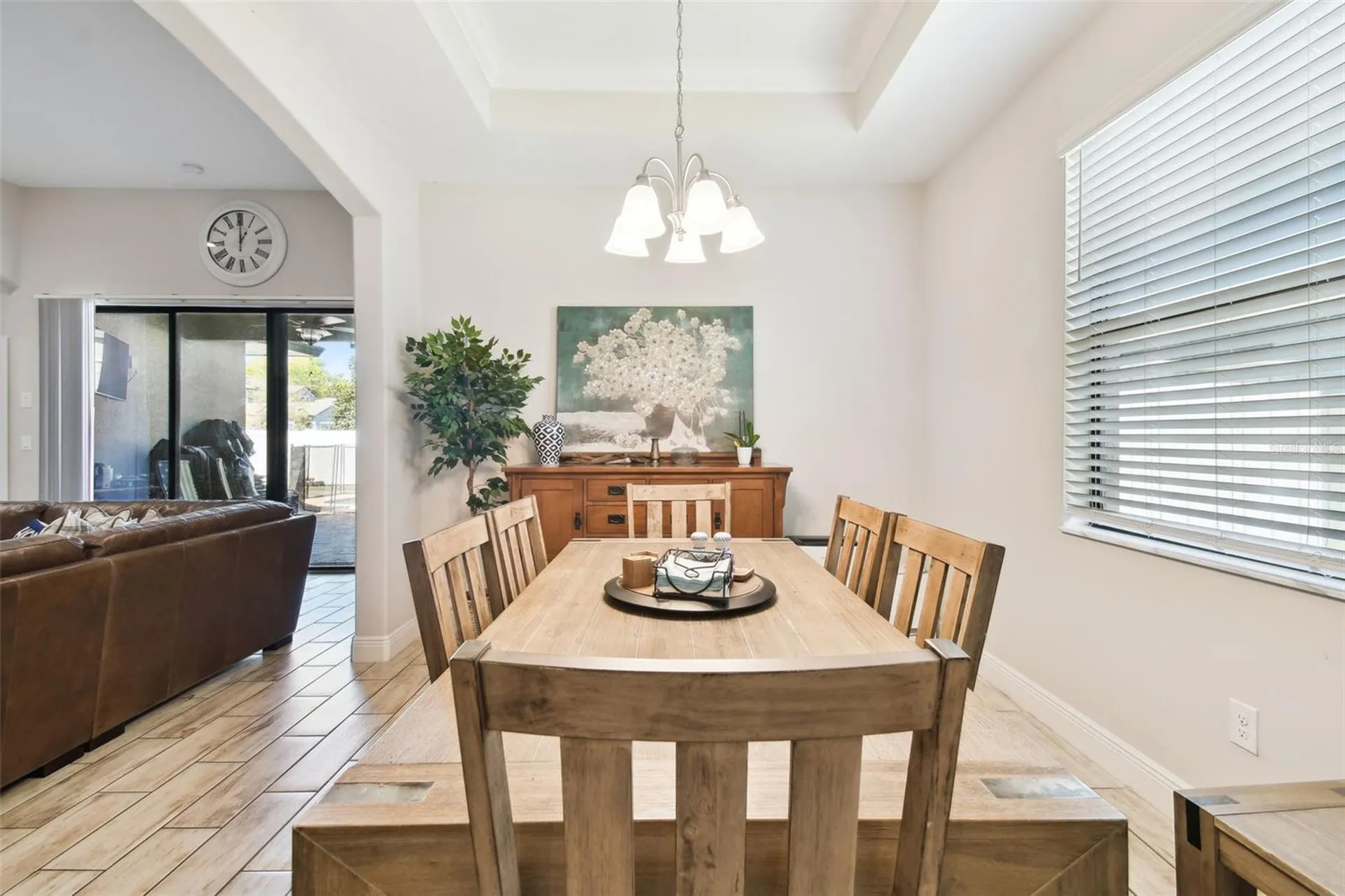 1241 Florablu Drive Seffner FL 33584