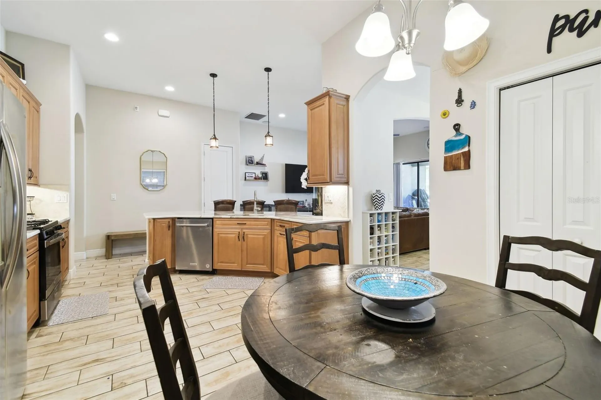1241 Florablu Drive Seffner FL 33584