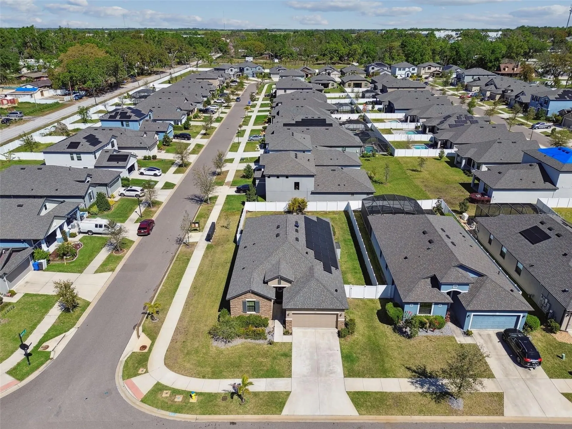 1241 Florablu Drive Seffner FL 33584