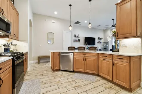 1241 Florablu Drive Seffner FL 33584