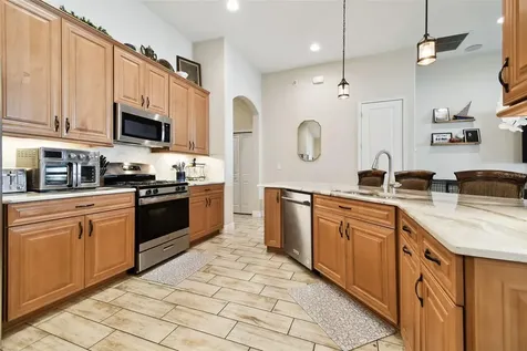 1241 Florablu Drive Seffner FL 33584