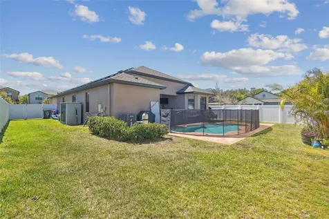 1241 Florablu Drive Seffner FL 33584