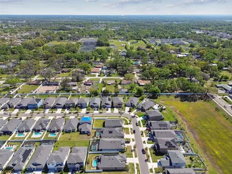 1241 Florablu Drive Seffner FL 33584