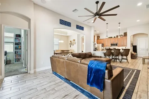 1241 Florablu Drive Seffner FL 33584