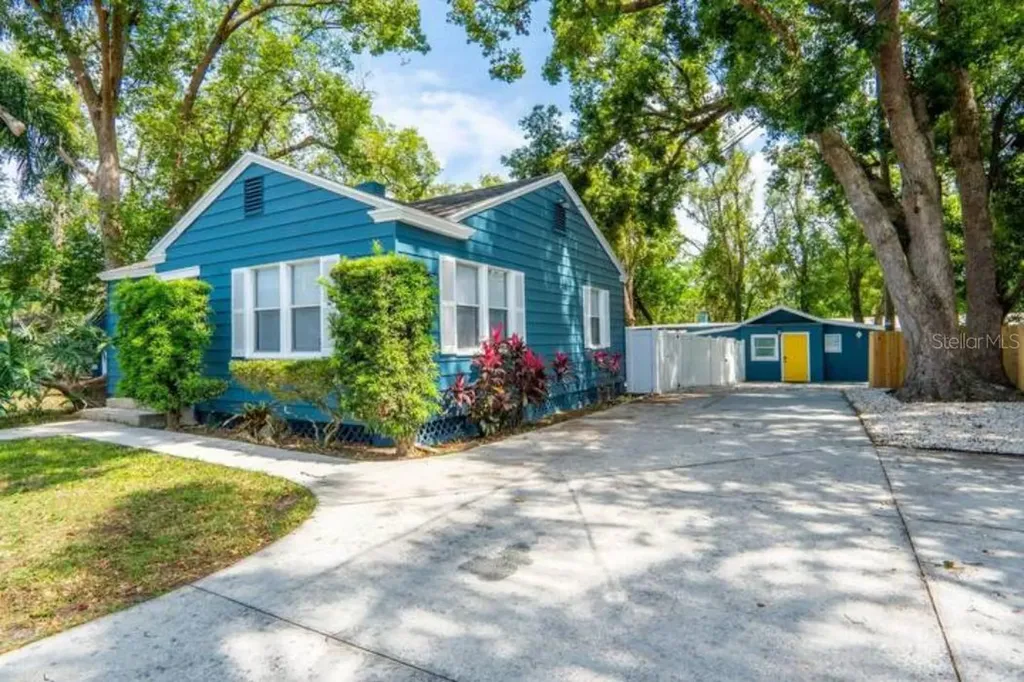2008 Page Avenue Orlando FL 32806