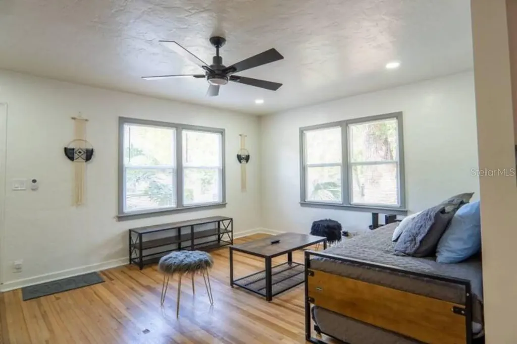 2008 Page Avenue Orlando FL 32806