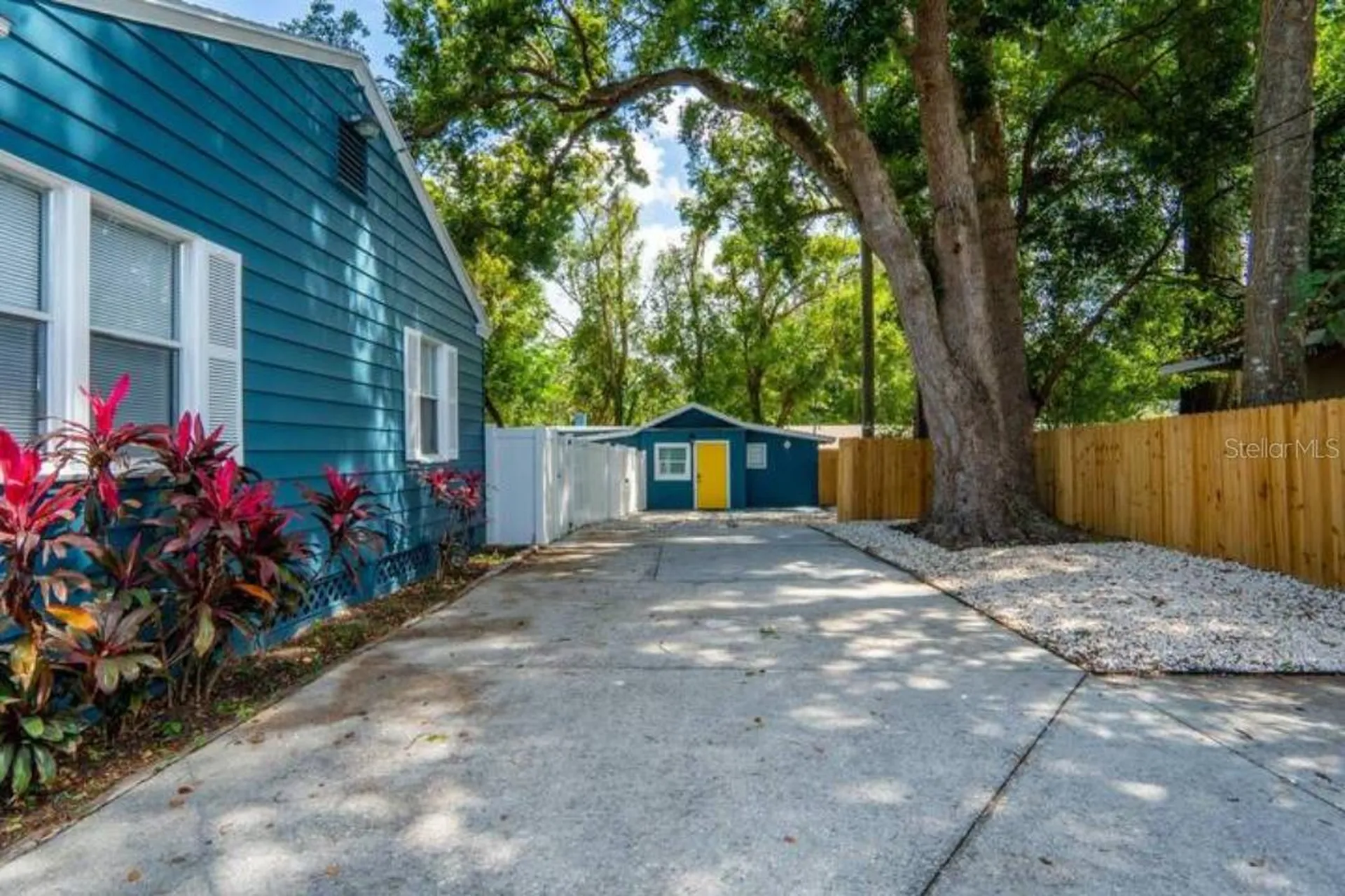 2008 Page Avenue Orlando FL 32806