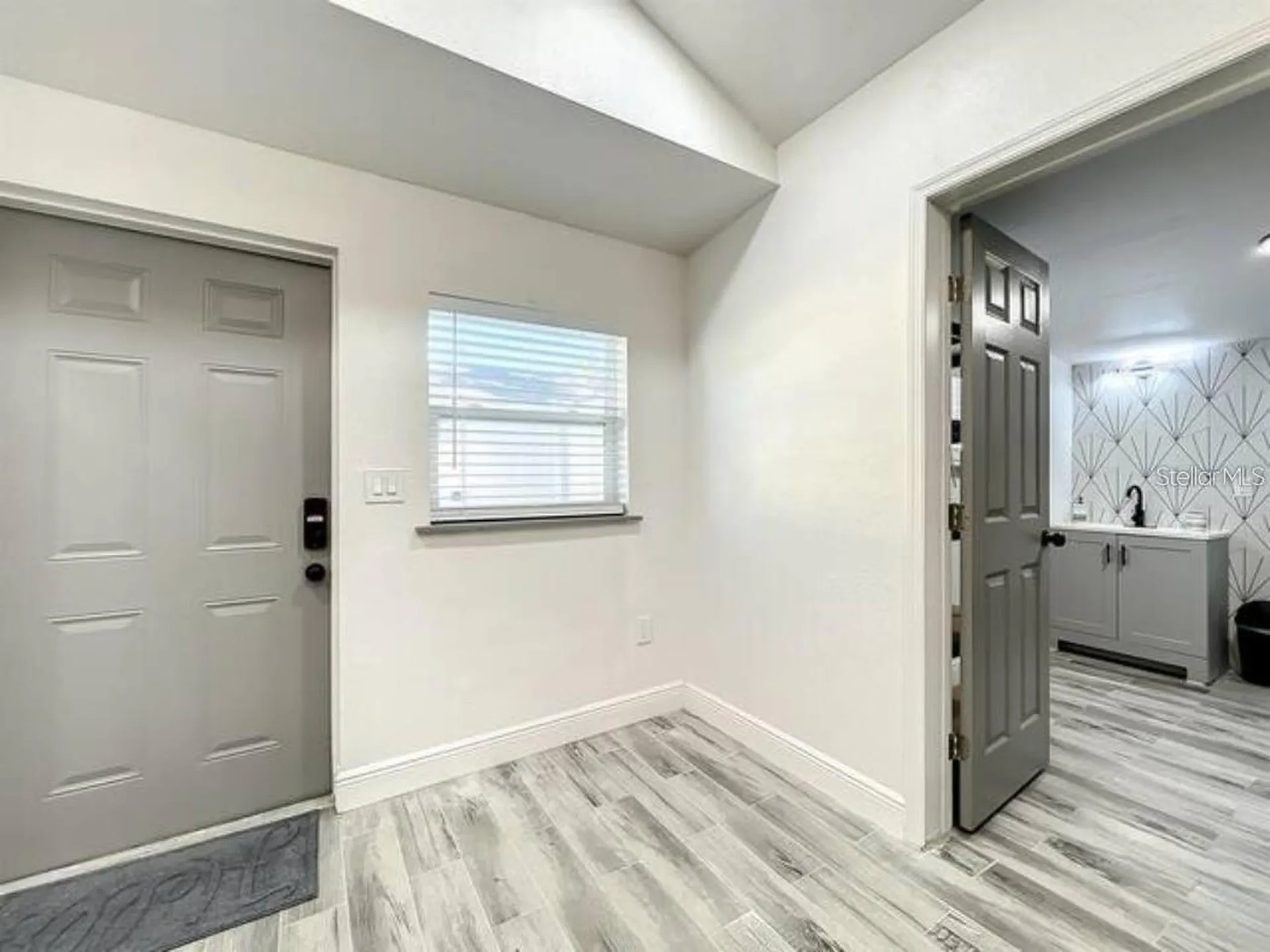 2008 Page Avenue Orlando FL 32806