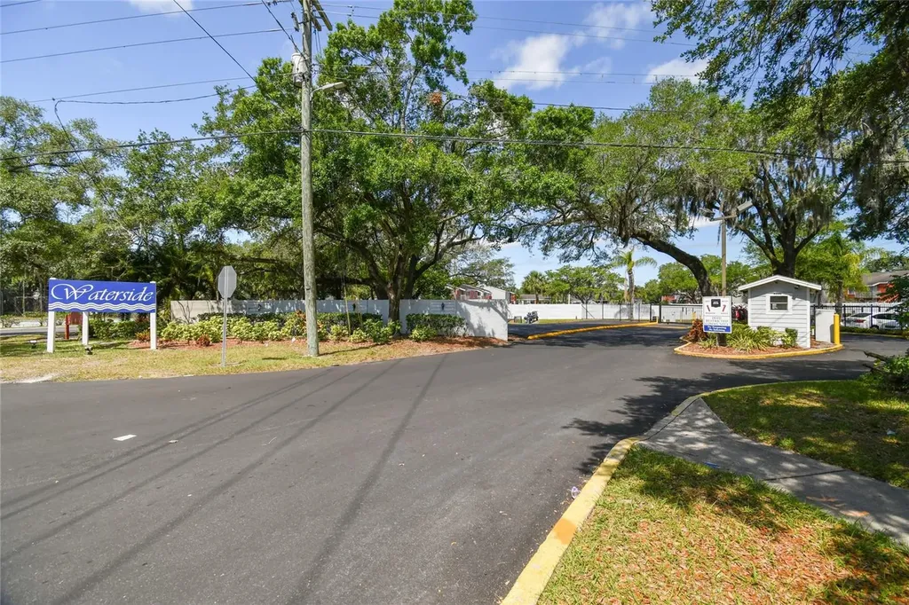 7402 E Bank Drive Tampa FL 33617