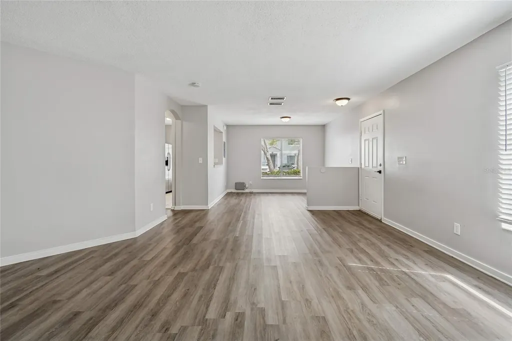 7402 E Bank Drive Tampa FL 33617