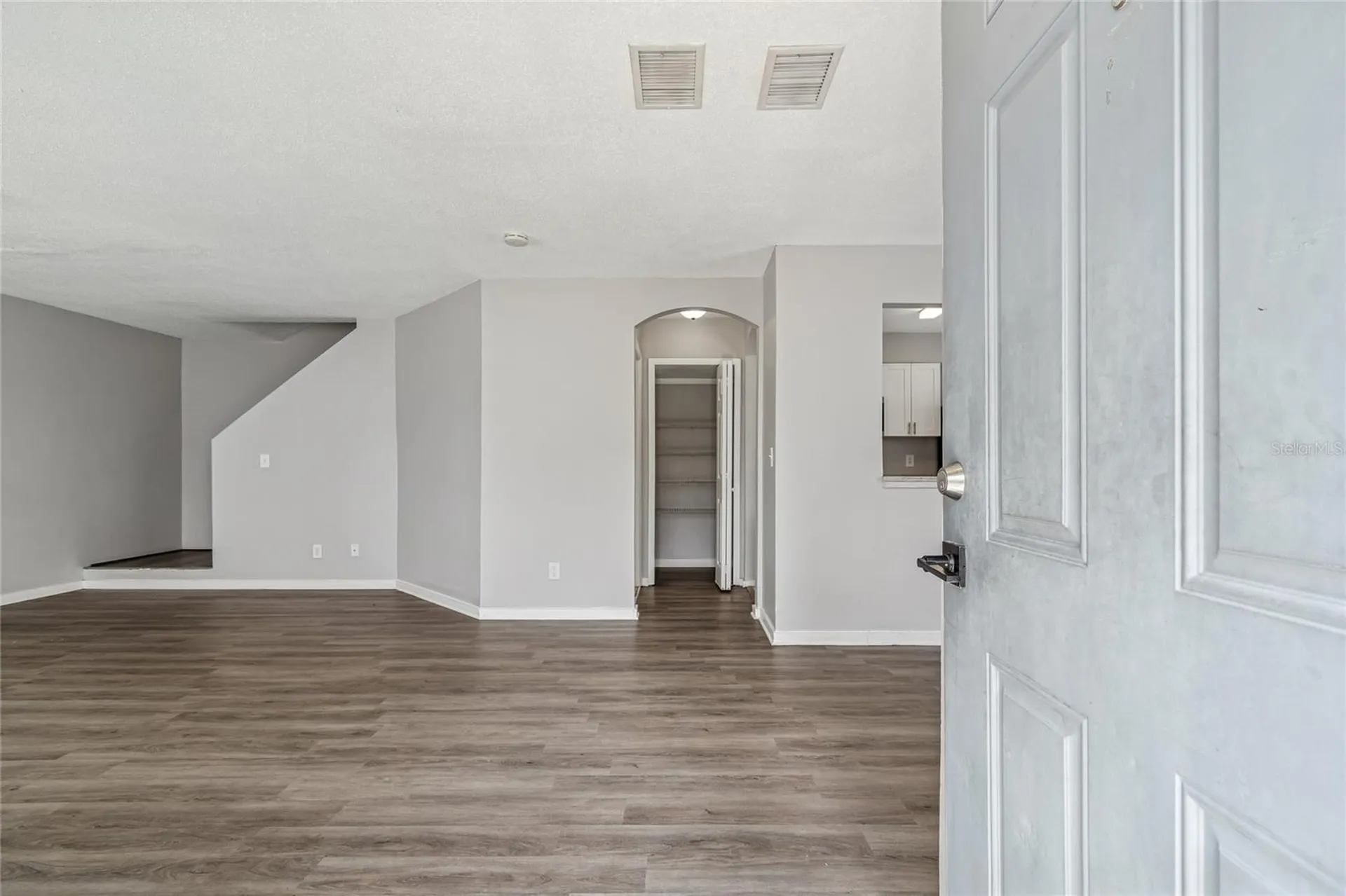 7402 E Bank Drive Tampa FL 33617