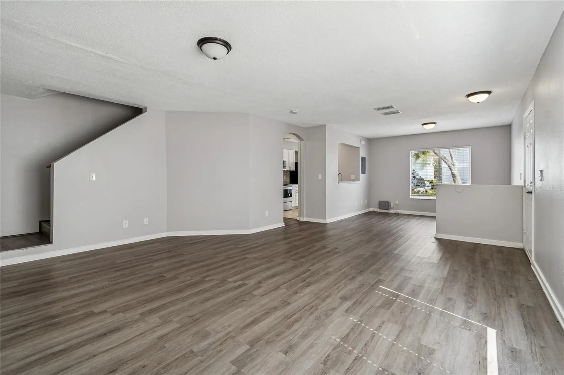 7402 E Bank Drive Tampa FL 33617