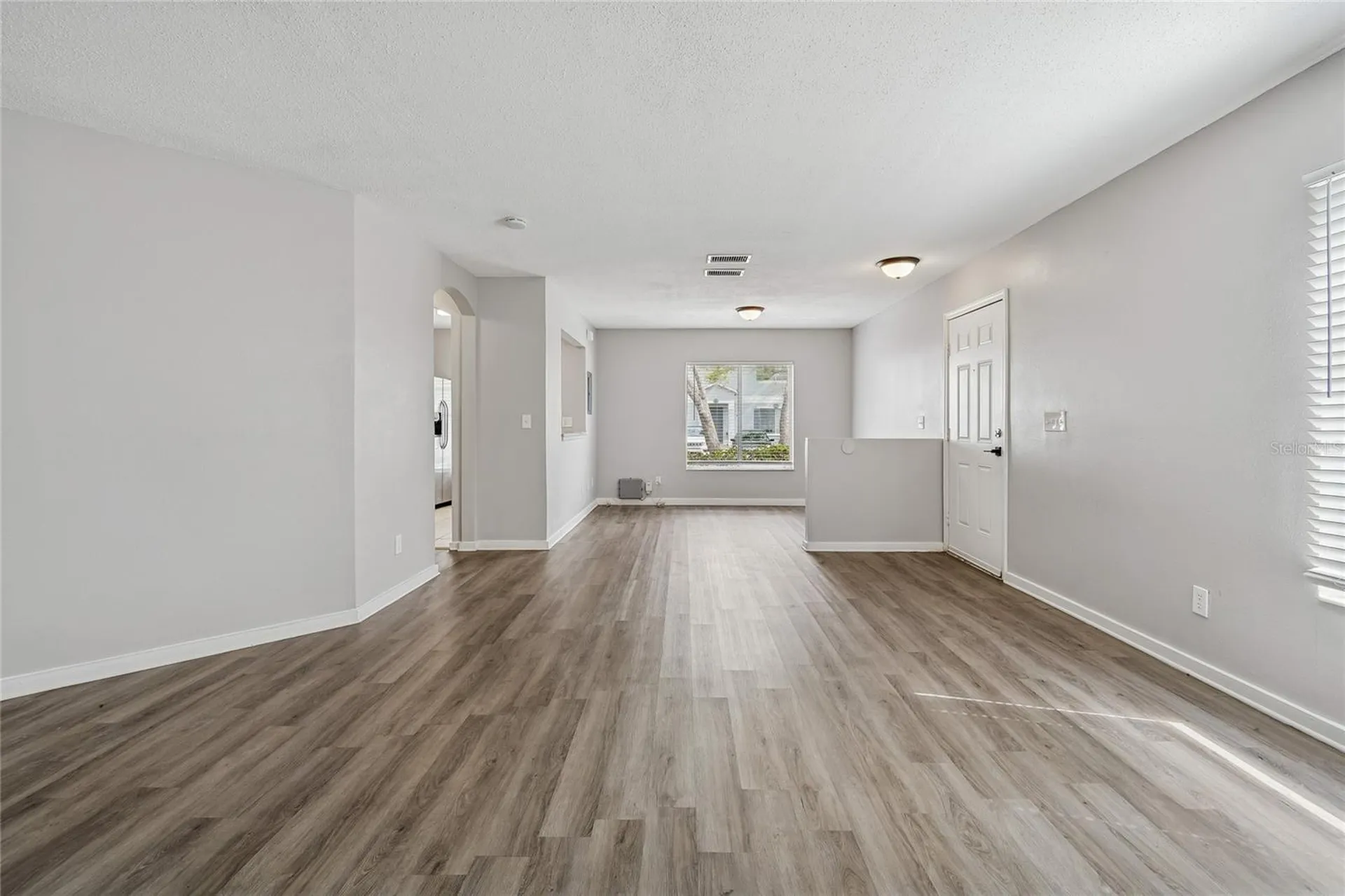 7402 E Bank Drive Tampa FL 33617