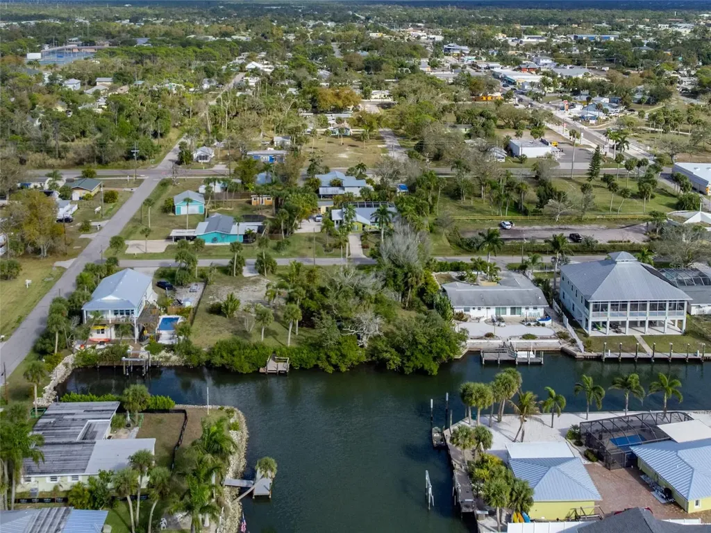 46 Harbor Lane Englewood FL 34223