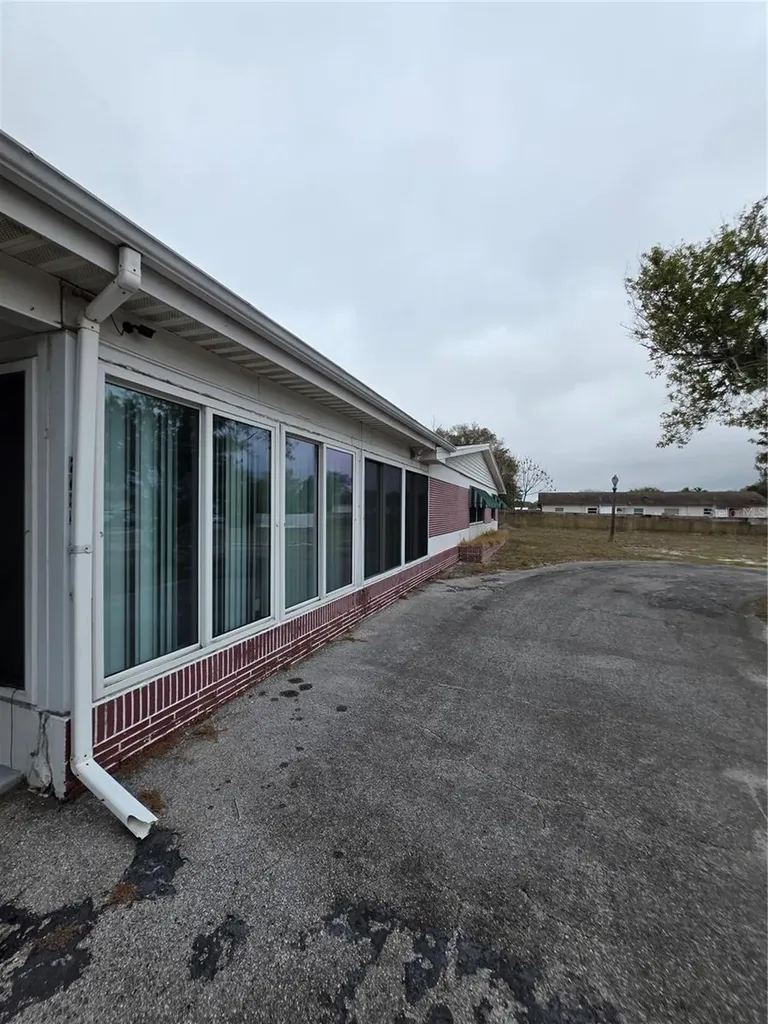 2634 South Drive Clearwater FL 33759