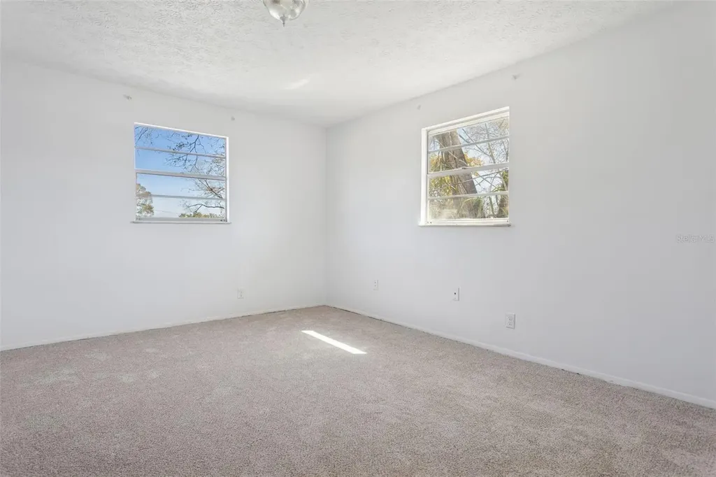 8105 Alpine Avenue Tampa FL 33619
