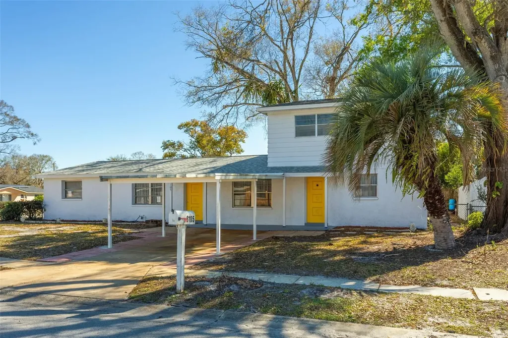 8105 Alpine Avenue Tampa FL 33619