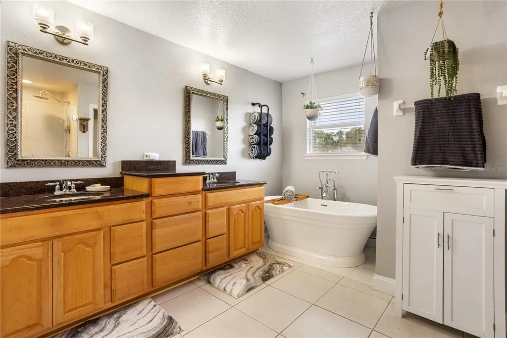6911 Beargrass Road Harmony FL 34773