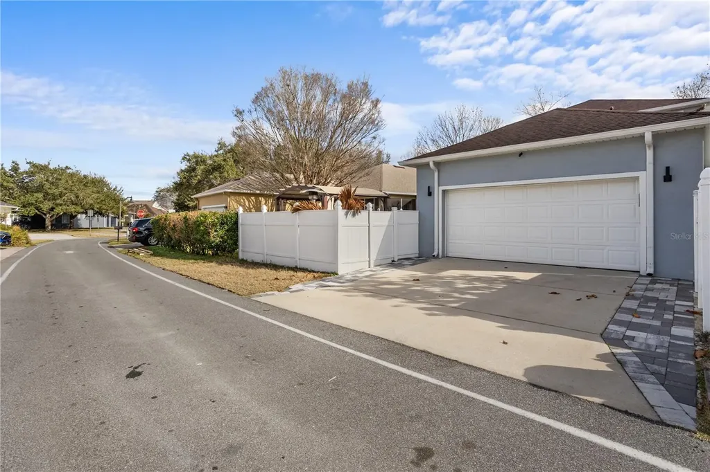 6911 Beargrass Road Harmony FL 34773