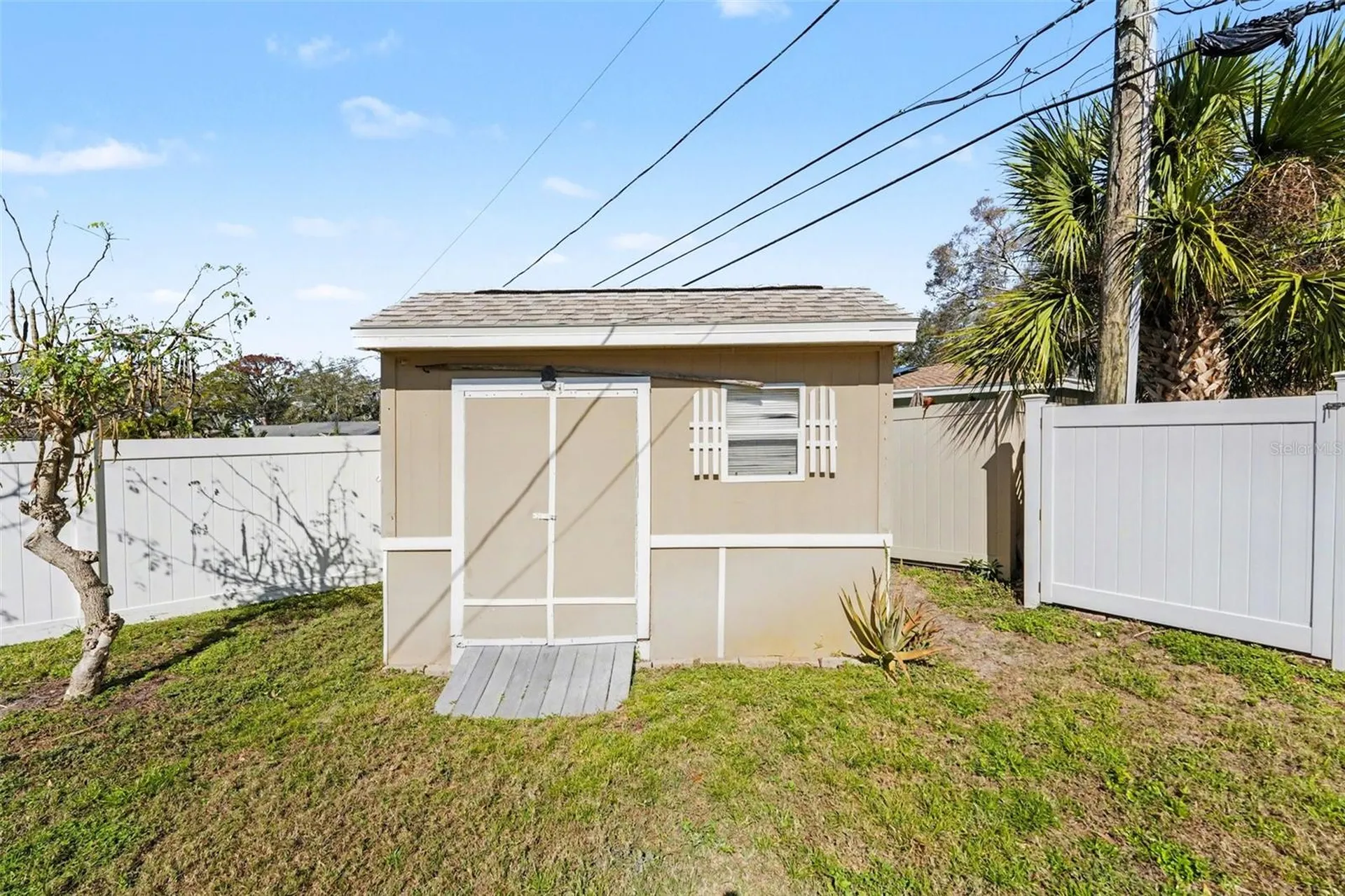 11653 Pinedale Avenue Seminole FL 33772