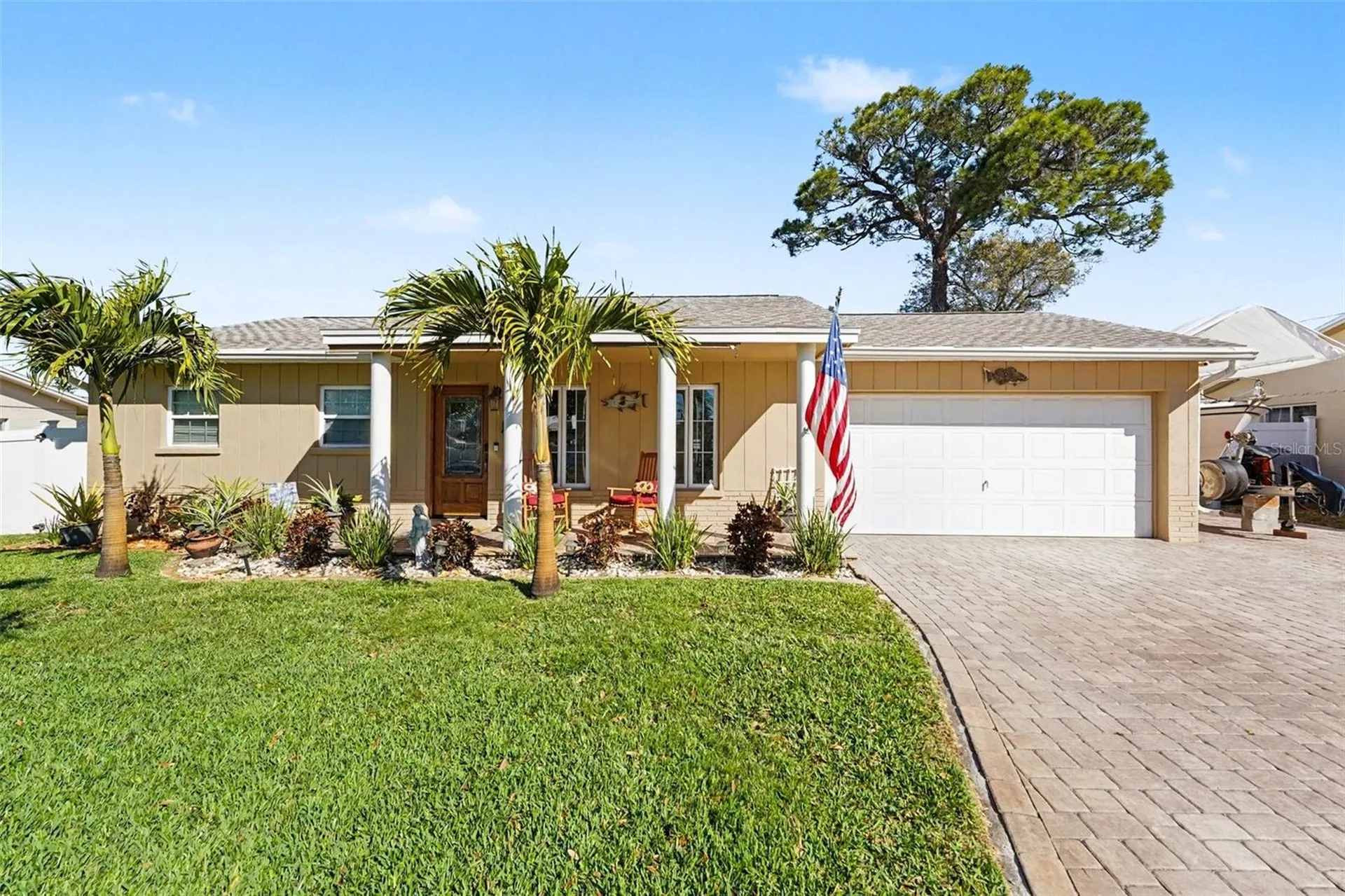 11653 Pinedale Avenue Seminole FL 33772
