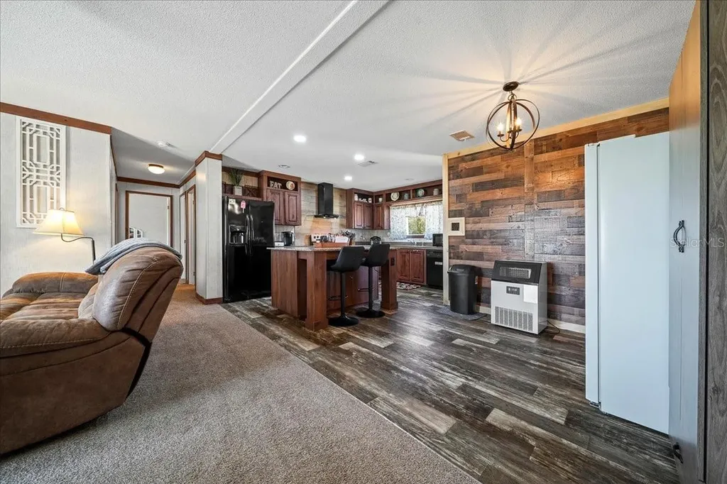 6270 SE 147th Court Morriston FL 32668
