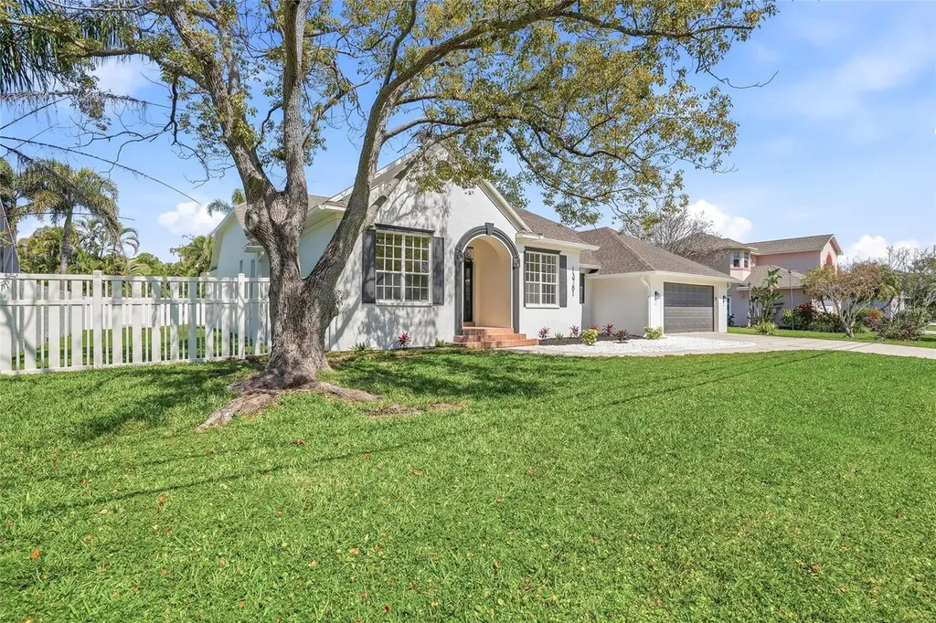 13781 74th Avenue Seminole FL 33776