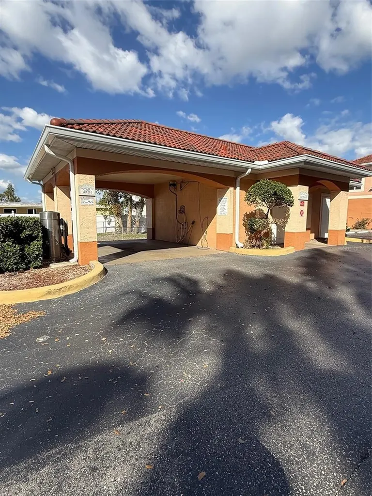 5000 Culbreath Key Way Tampa FL 33611