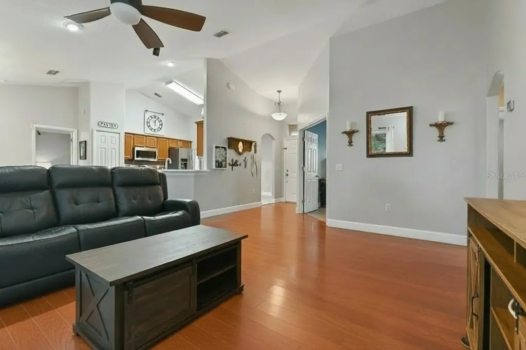 10330 Pleasant View Drive Leesburg FL 34788