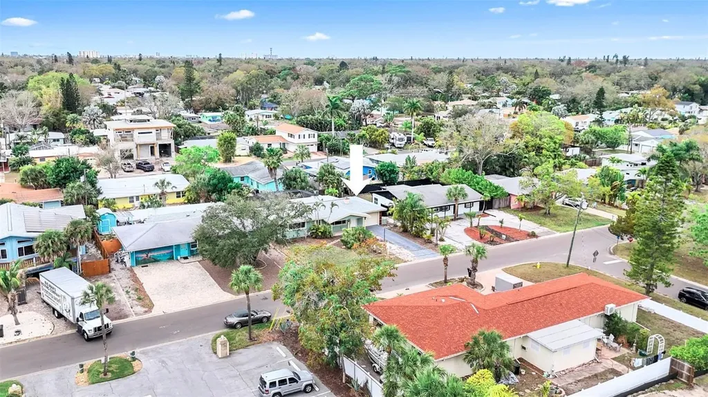 2807 45th Street S Gulfport FL 33711
