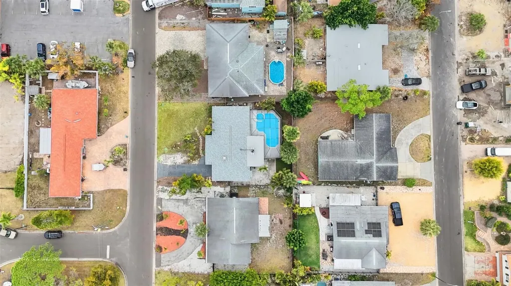2807 45th Street S Gulfport FL 33711