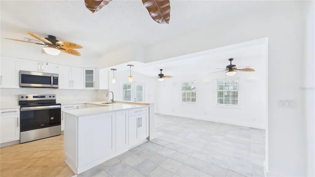2807 45th Street S Gulfport FL 33711