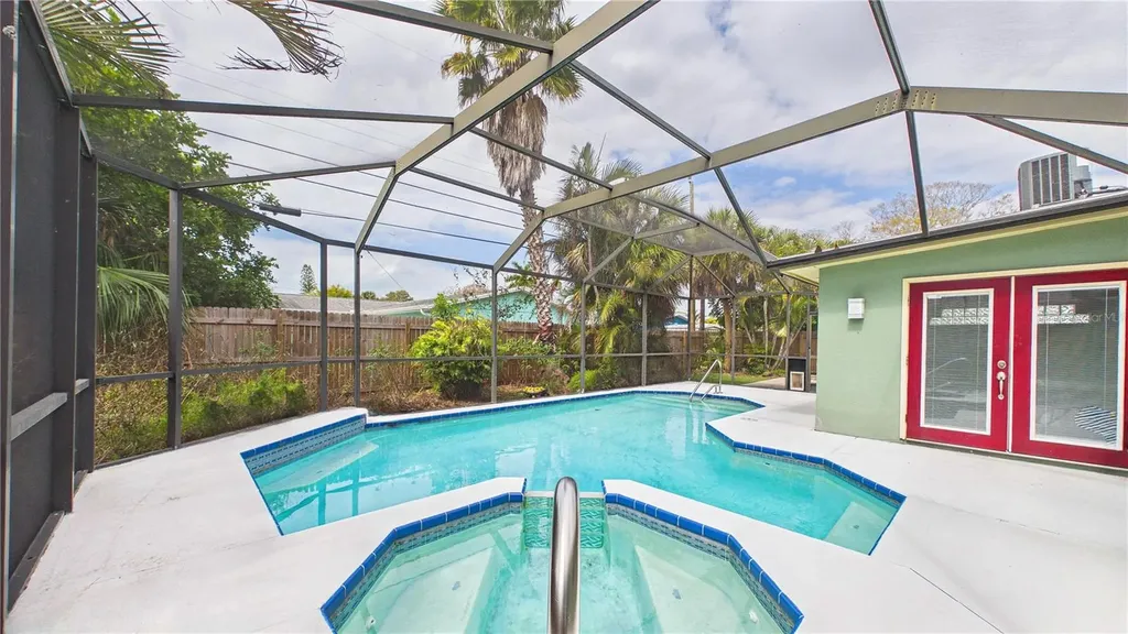 2807 45th Street S Gulfport FL 33711
