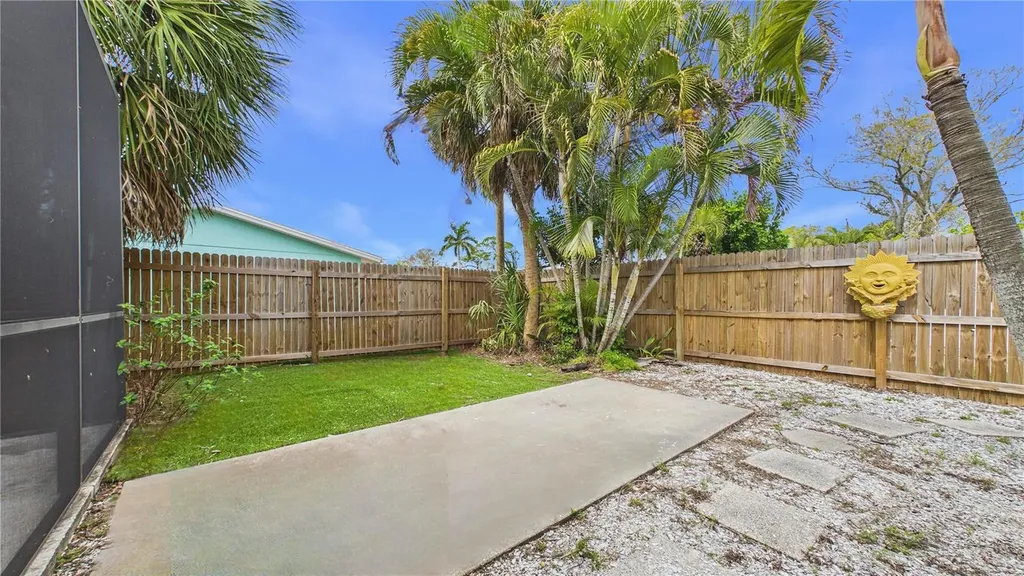 2807 45th Street S Gulfport FL 33711